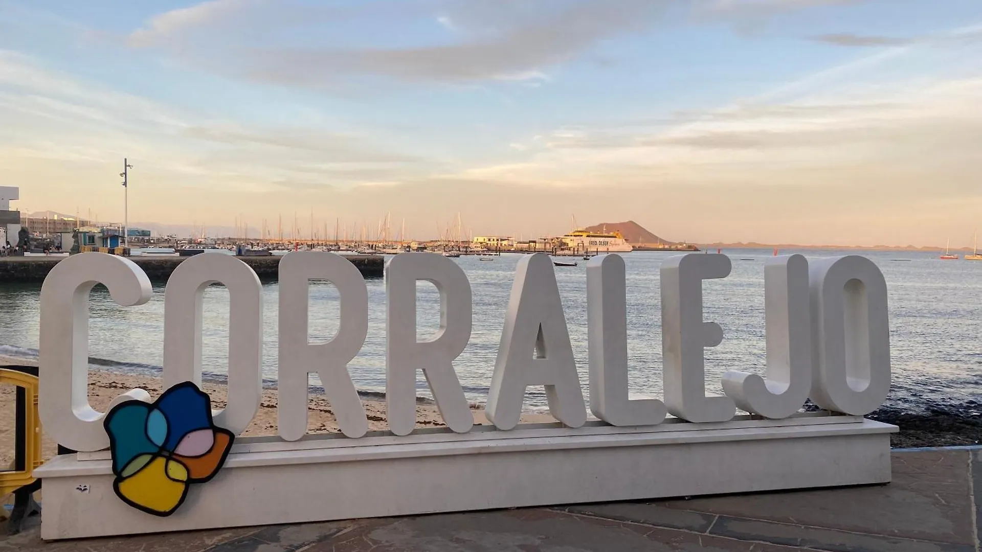 Arcadia Del Mar Apartment Коральео 0*,  Испания